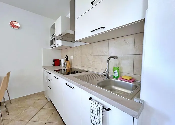Pintadesol By Interhome Apartman Cizici