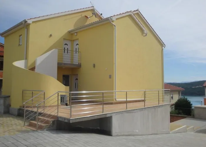Pintadesol By Interhome Apartman