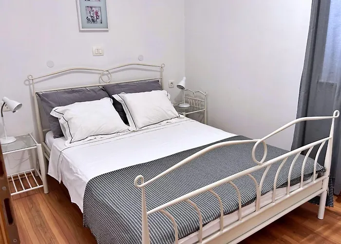 Pintadesol By Interhome Čižići